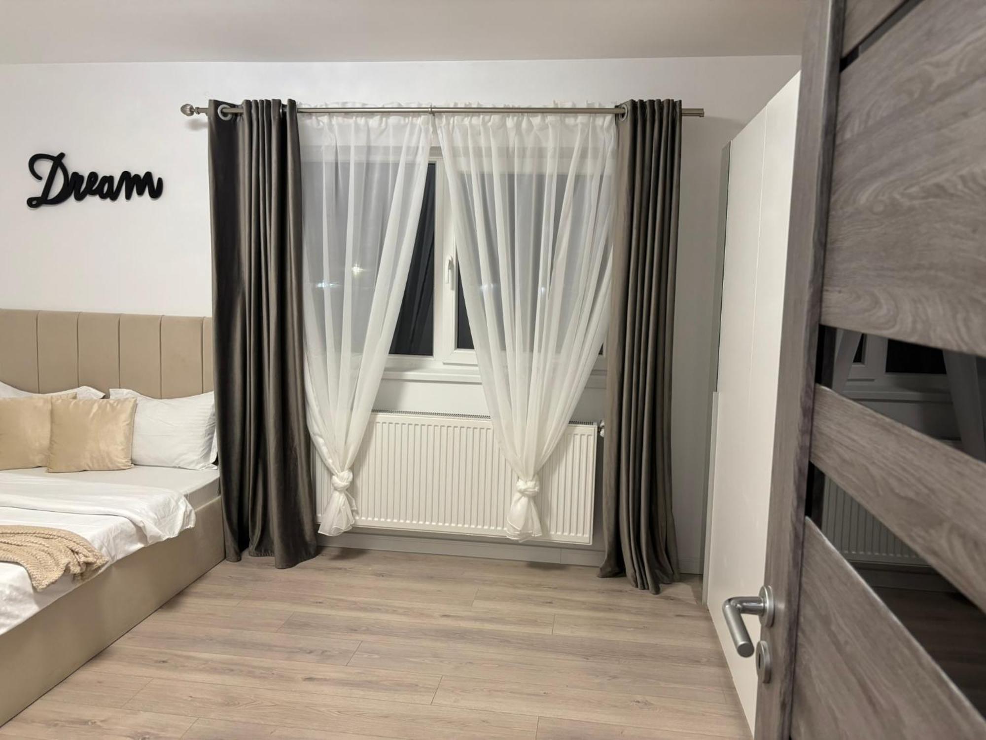 Dream Apartament Bistriţa Esterno foto