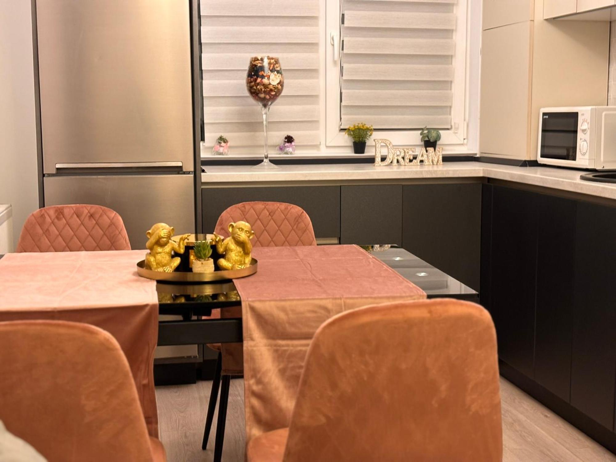 Dream Apartament Bistriţa Esterno foto