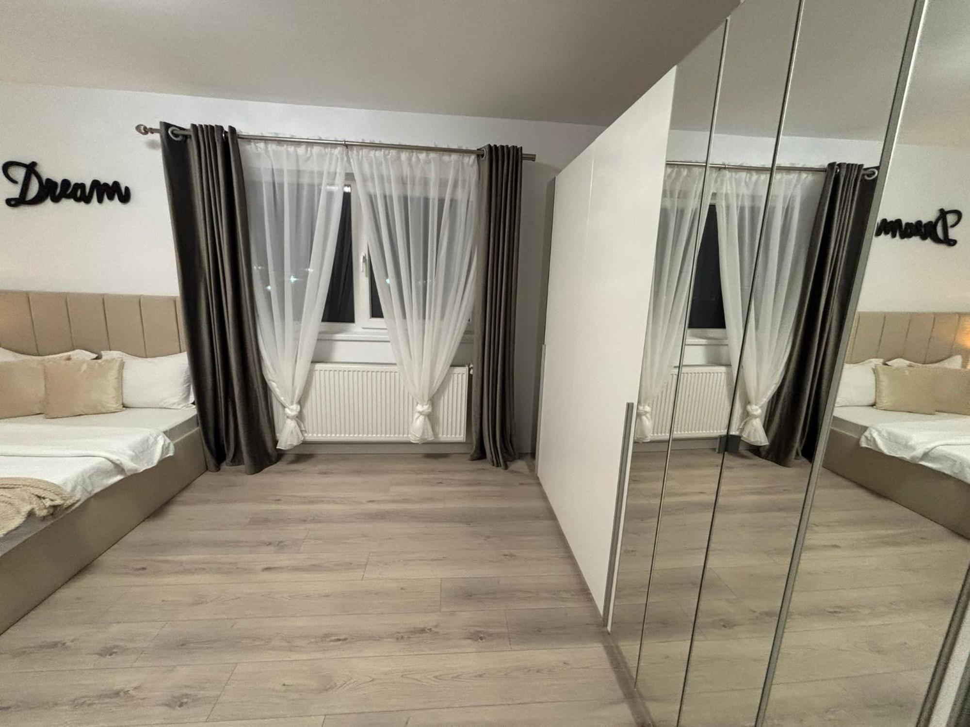 Dream Apartament Bistriţa Esterno foto