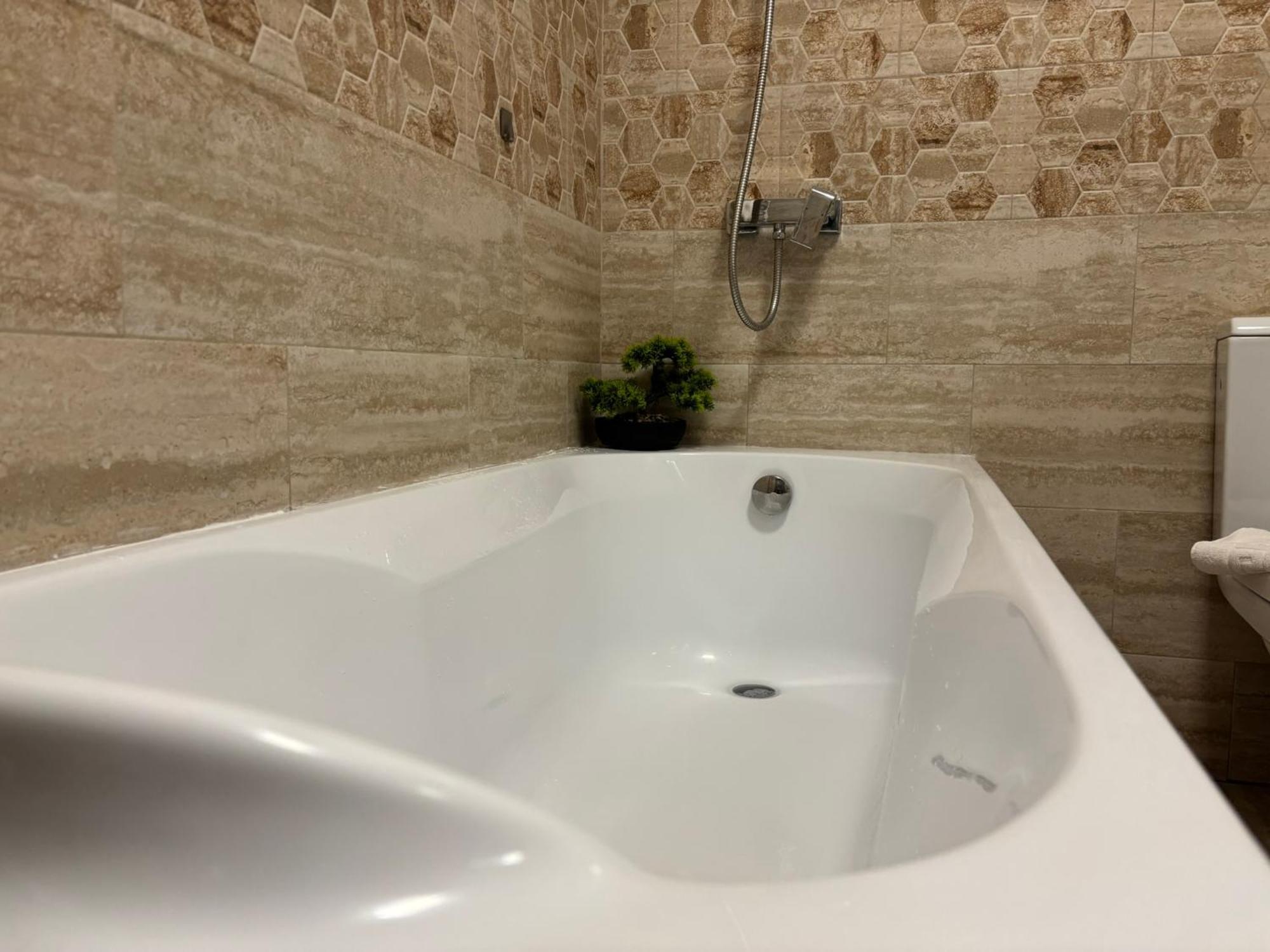 Dream Apartament Bistriţa Esterno foto
